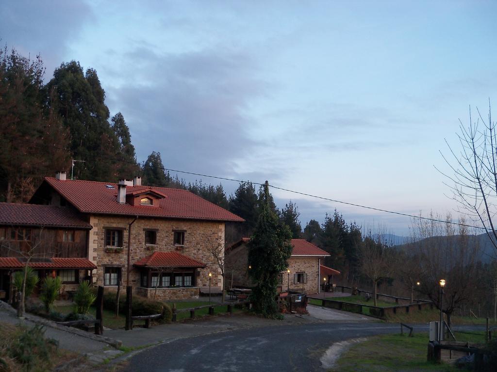 Agroturismo Iturbe Axpe de Busturia Kültér fotó